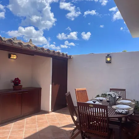 Arianna Holiday home